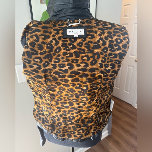 Pelle Studio Womens Motorcycle Jacket | Genuine Leather | Size: M - Picture 10 of 13